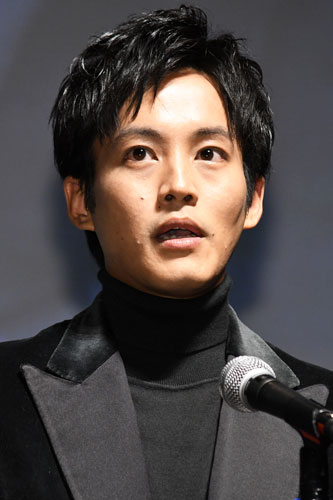 松坂桃李