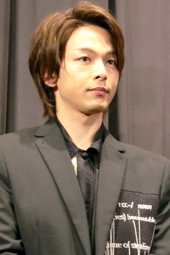 中村倫也