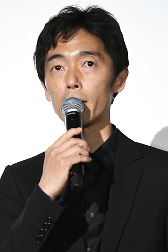 佐藤信介監督