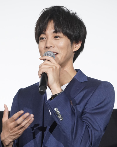 松坂桃李「桃李さんがステキすぎて仕事に集中できない」女性の悩みに回答