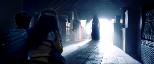 ホラー映画『ラ・ヨローナ』は『死霊館』シリーズにつながっている！