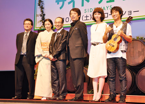 左からチュリン・グラック監督、鈴木京香、小日向文世、生瀬勝久、菊地凛子、ジェイク・シマブクロ