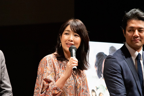 「別れと始まり」に出演する菊池桃子