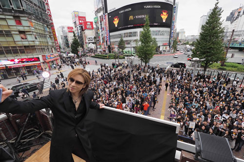 YOSHIKIが“ムチャぶり”した「てりやきマックバーガー」が爆売れ！