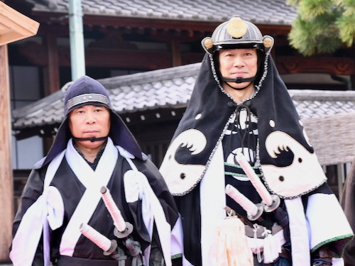 岡村隆史、かつて住んでいた忠臣蔵聖地でヒット祈願！1番の思い出は空き巣事件？