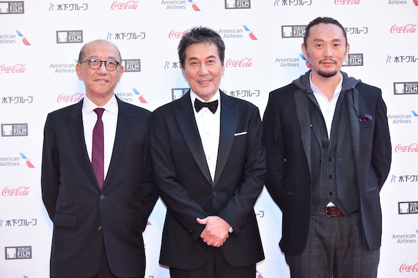 東京国際映画祭開幕式に登場したテレンス・チャン（左）、役所広司（中央）、ユー・フェイ監督（右）
