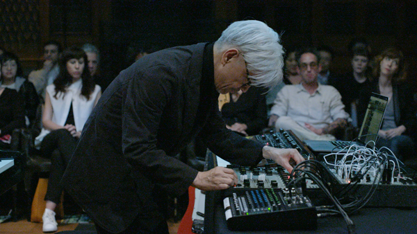 『坂本龍一 PERFORMANCE IN NEW YORK: async』
(C)2017 SKMTDOC, LLC