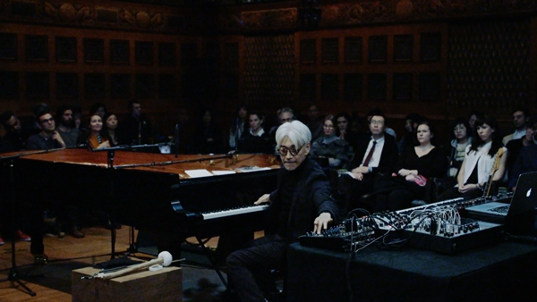 『坂本龍一 PERFORMANCE IN NEW YORK: async』
(C)2017 SKMTDOC, LLC