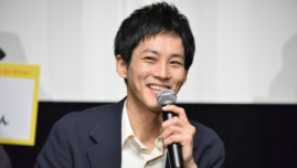 松坂桃李、“松浦亜弥先輩”の思い出語る「スターってこういう輝き方を…」