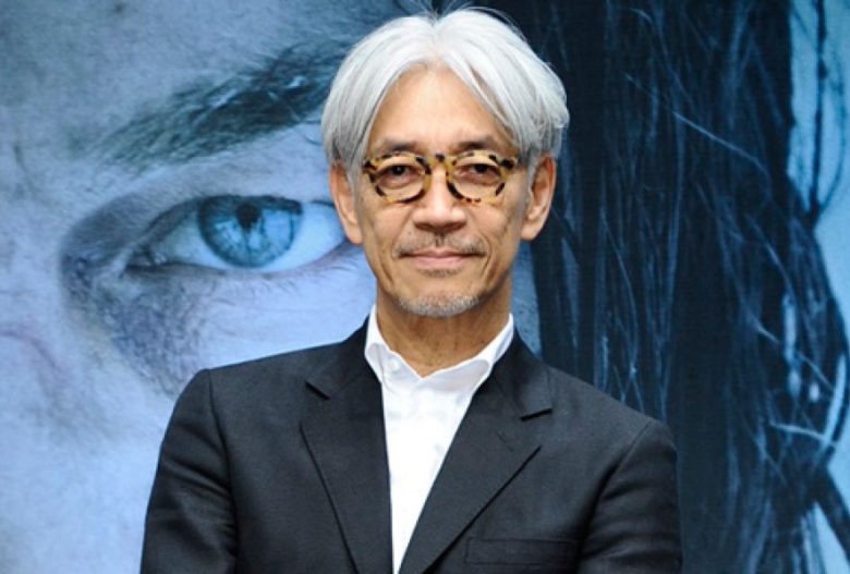 坂本龍一