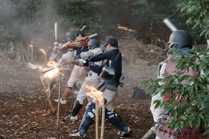 ブレイブ -群青戦記-