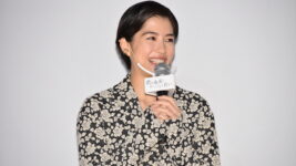 佐久間由衣「自分の作品で涙を流したのは初めて」社会の闇描く主演作に感激