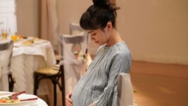 『あなたの番です』尾野ちゃんが妊婦に!? 劇場版新カット解禁