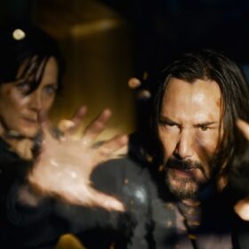 (C)2021 WARNER BROS. ENT. ALL RIGHTS RESERVED.