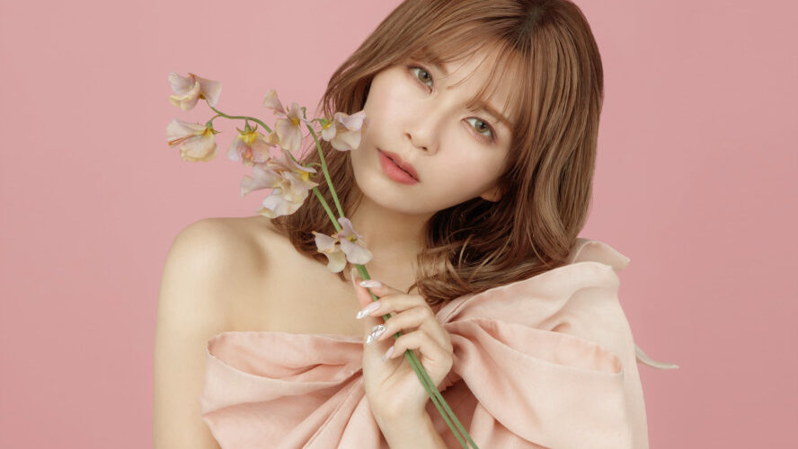 AAAの宇野実彩子のコスメ「U/CHOO（ユーチュー）」初動20万個