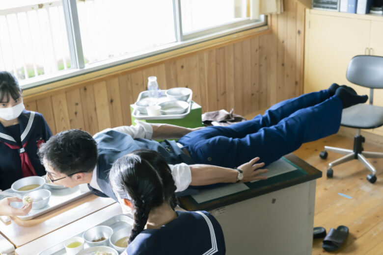 劇場版 おいしい給食 卒業