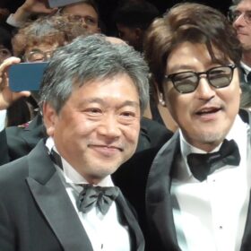 是枝監督、ソン・ガンホの受賞は「美しいゴール」日本映画界は「このままいくと手遅れになる」と危機感