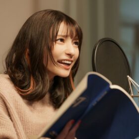 高野麻里佳