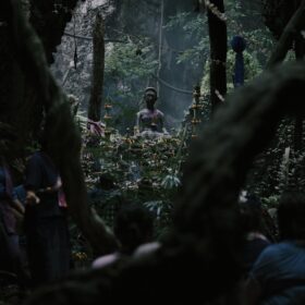 『女神の継承』