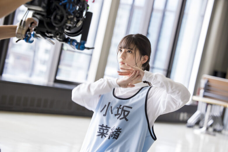 小坂菜緒