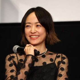 井上真央、母との関係に苦悩する娘演じ「生きづらさを感じている人に届けられるものがあるのでは」