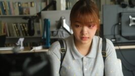 沖縄に生きる17歳少女の過酷な日々『すずめの戸締り』花瀬琴音が家族や友人とも連絡を絶って役作り