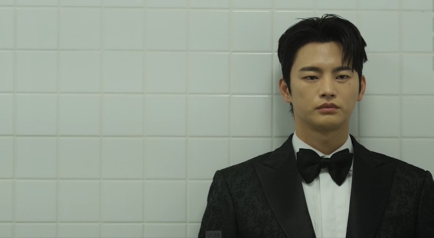 『TRAP by SEO IN GUK』