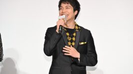 重岡大毅主演『ある閉ざされた雪の山荘で』が興収10億円突破を見込む大ヒットスタート！ 舞台挨拶でメインキャスト8名が裏話を語る