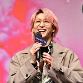 佐久間大介、バレンタインの思い出は「学校でチョコを15個くらいもらった」甘々なカップルの恋の悩みにも回答！