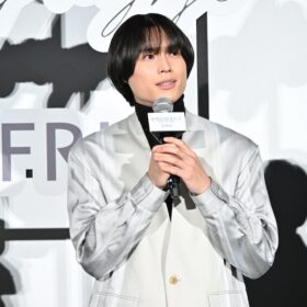 SixTONES松村北斗＆上白石萌音、朝ドラ以来の共演で「今回やっと人柄を知れた」『夜明けのすべて』プレミアナイト