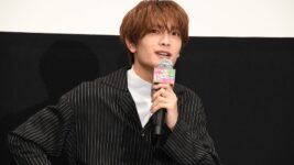 高橋恭平、24歳の抱負は「辰年なので、龍みたいにかっこよく、強く！」『映画 マイホームヒーロー』イベントに登壇