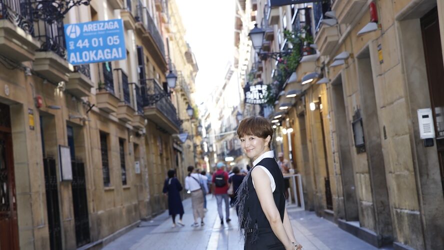 57389ac2d385340a4c8e22ee850945