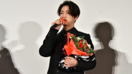 亀梨和也、今年は「『怪物級に』様々な顔をもてた1年でした」『怪物の木こり』ラスト舞台挨拶で2023年の活躍振り返る