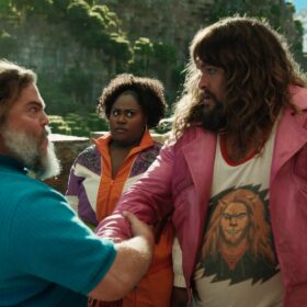全世界興行収入、驚異の8.16億ドル突破！ ジャック・ブラックが歌い踊り“顔芸”も披露する『マインクラフト』特別映像