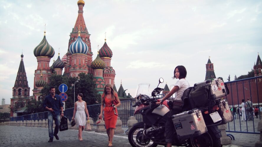 広い世界に飛び出したい人必見！走行距離6万キロのバイク旅の果てに見えてきたものとは？