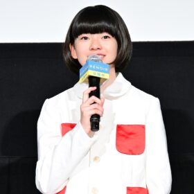 主演の12歳・鈴木唯が感謝の手紙を朗読「本当に夢でなくて良かった」 『ルノワール』舞台挨拶開催