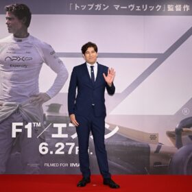 『F1（R）／エフワン』