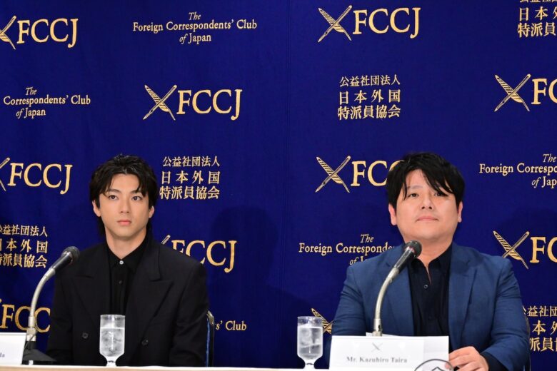 『木の上の軍隊』