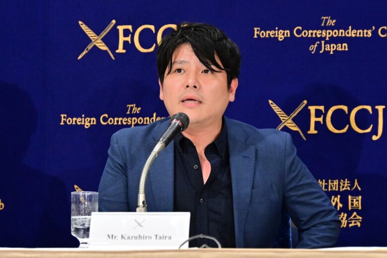 『木の上の軍隊』