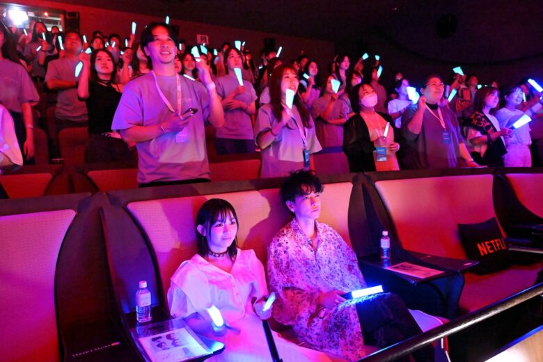 グラスハート 体感上映会 Netflixシリーズ「グラスハート」体感上映会＆佐藤 健（TENBLANK