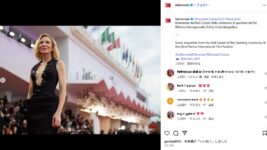 公認“衣装かぶり”に騒然、スターの夫より華やかな妻も!? ヴェネチア国際映画祭2025で光った大人の着こなし