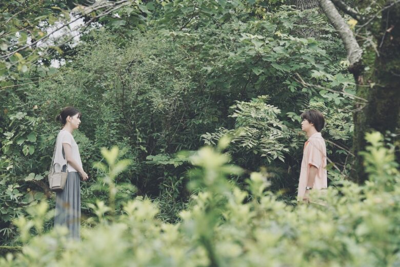 『君の顔では泣けない』
