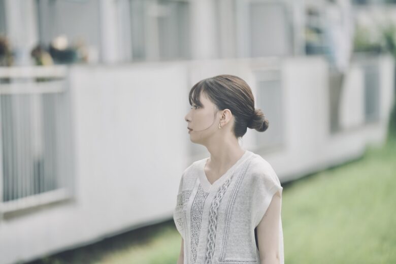 『君の顔では泣けない』