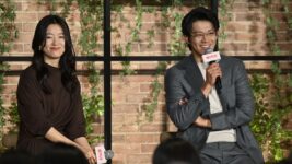 小栗旬「この作品が皆さんの癒しになったら」 Netflix『匿名の恋人たち』ファンイベント開催