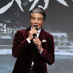 『港のひかり』