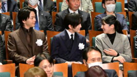 愛子内親王殿下、板垣李光人へ「同い年ですよね？」『ペリリュー ー楽園のゲルニカー』上映会で温かな交流