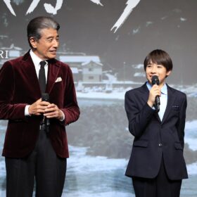 『港のひかり』