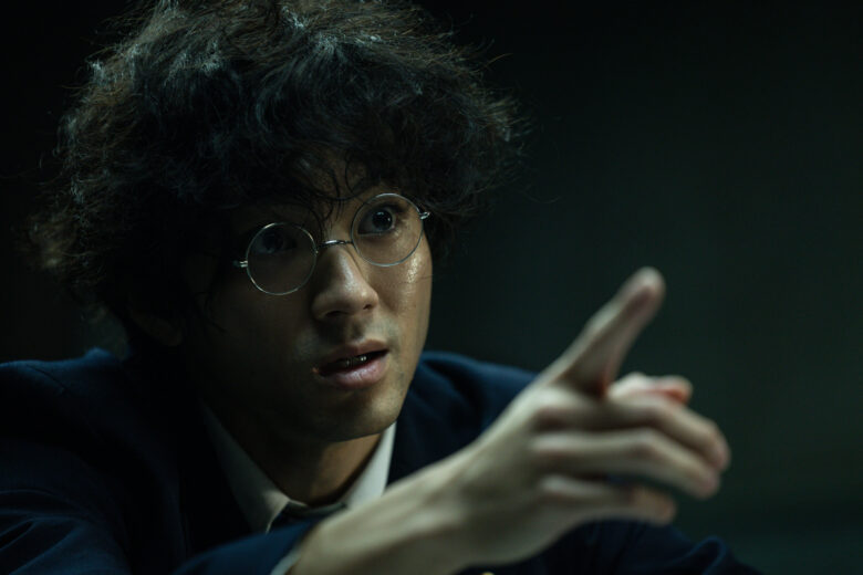 (C)呉勝浩／講談社 (C)2025映画『爆弾』製作委員会