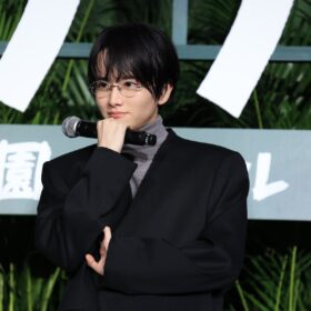 板垣李光人、終戦80年の物語に魂込める 『ペリリュー』東京プレミアで熱いメッセージ