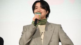JUNON、突然の登場に会場騒然！ ウィンブレ完成披露を一瞬でかっさらうサプライズ